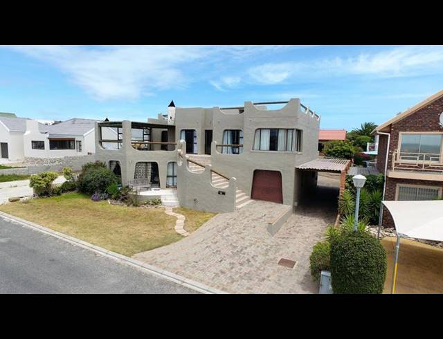 5 BEDROOM HOUSE FOR SALE IN MYBURGH PARK